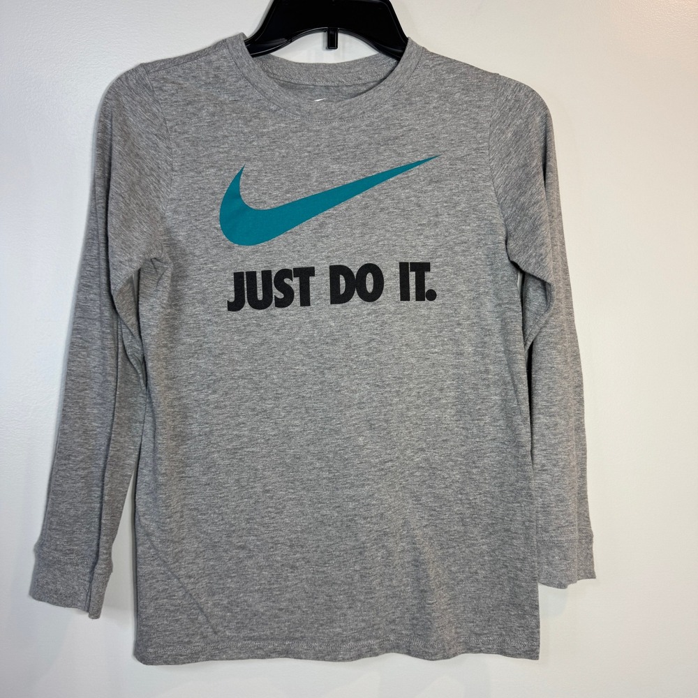 Nike Long Sleeve Graphic Tee Shirt Kids M Gray Just Do‎ It Slogan Cotton